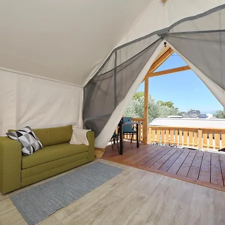 Naturist Camping Fkk Sovinje, Island Pasman - Mobile Homes & Glamping Tents Tkon