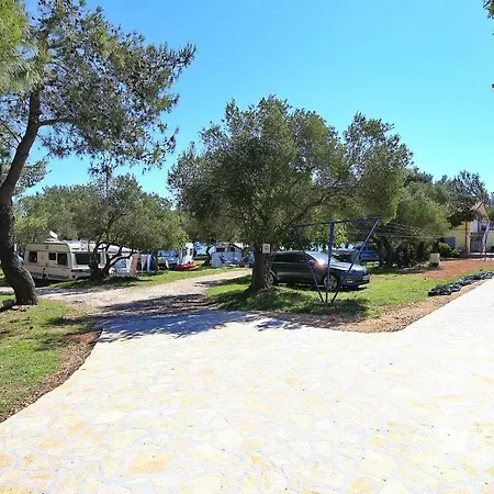 Naturist Camping Fkk Sovinje, Island Pasman - Mobile Homes & Glamping Tents *